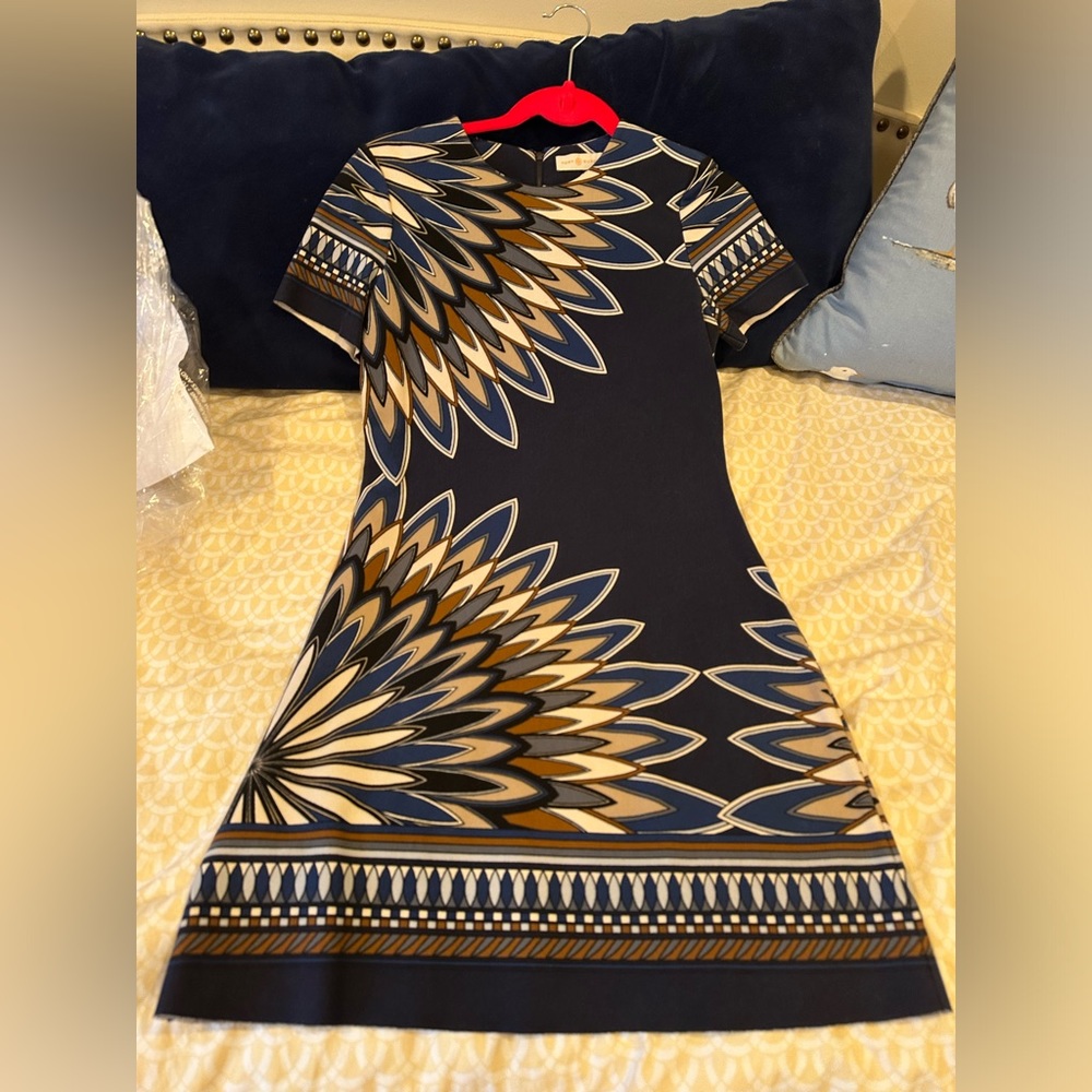 Tory burch blue feather print dress